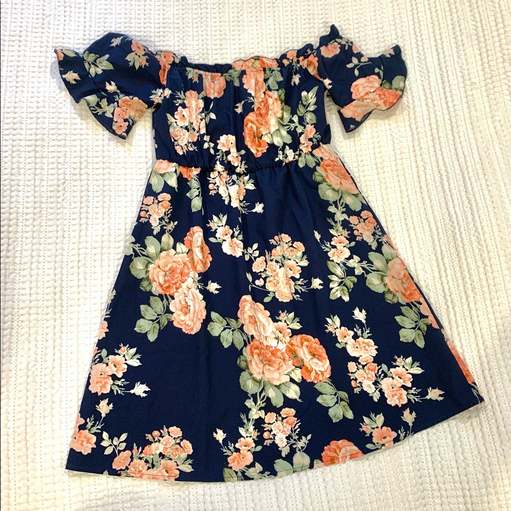 Floral off-the shoulder summer dress